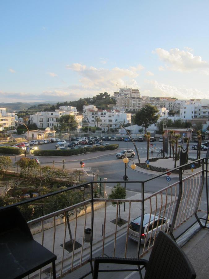 Le Calle A Vieste Sul Gargano Bagian luar foto